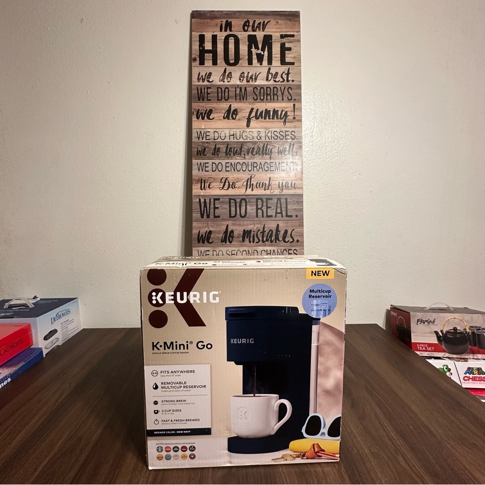 Keurig K-Mini Go Coffee Maker - Navy Blue